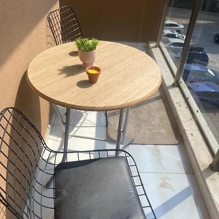 Nurella House35 * Μπουρνόβας